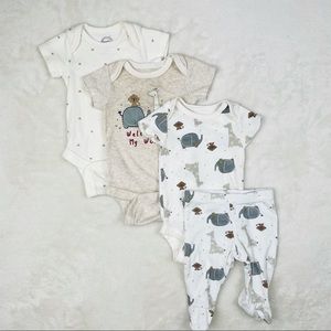 Baby clothes